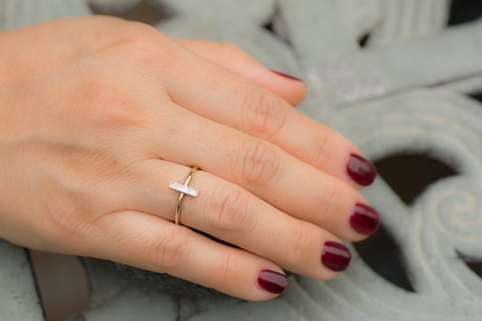 14k Baguette Diamond Bar Ring