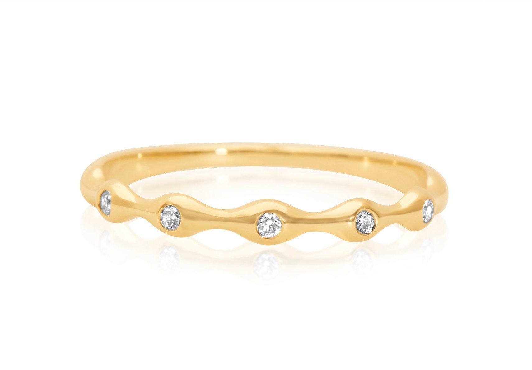 diamond eternity band yellow gold