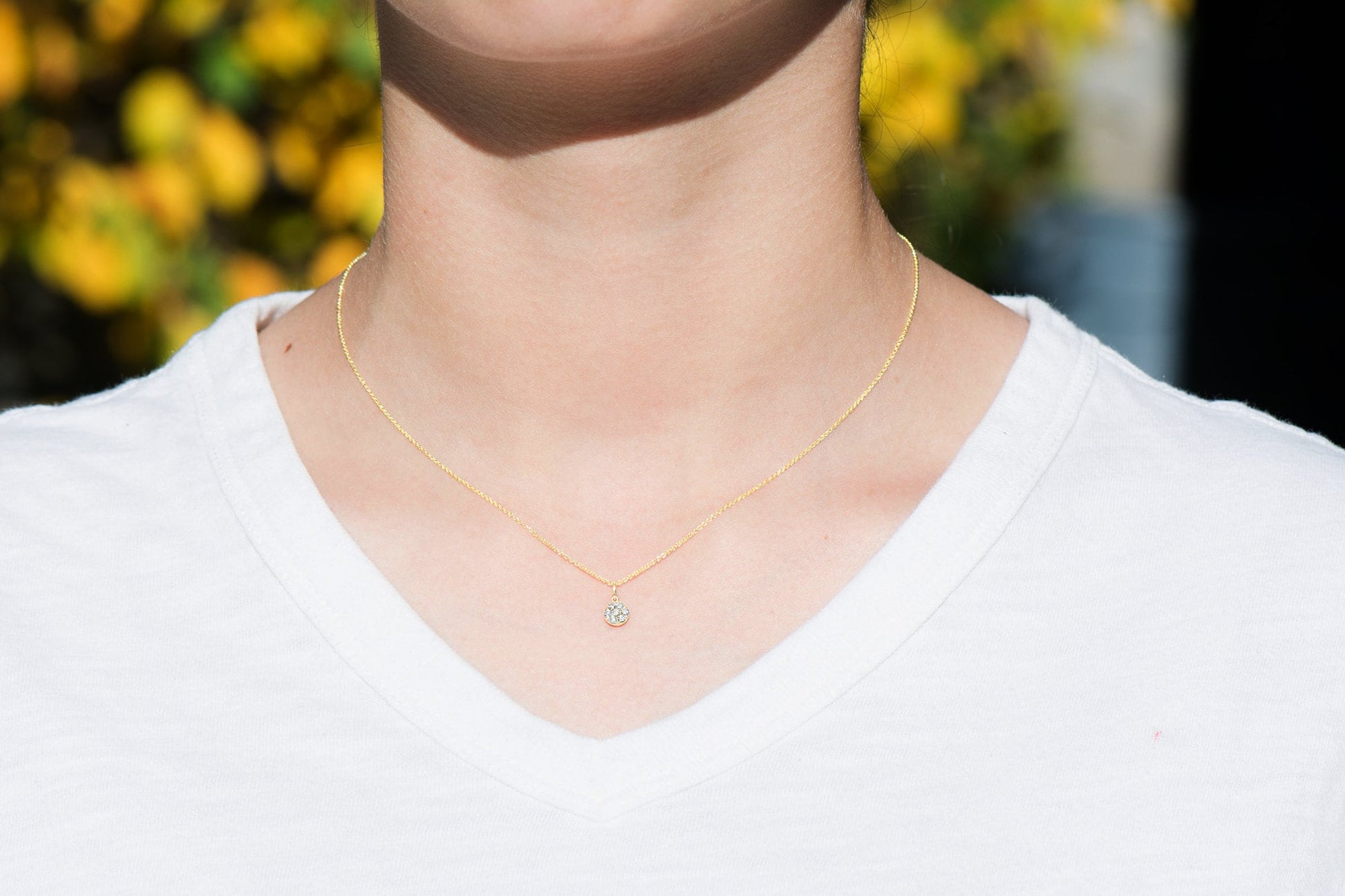 14k Gold Diamond Cluster Circle Necklace