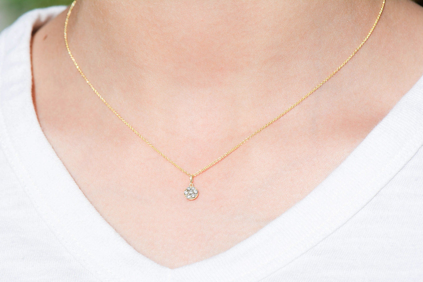 14k Gold Diamond Cluster Circle Necklace