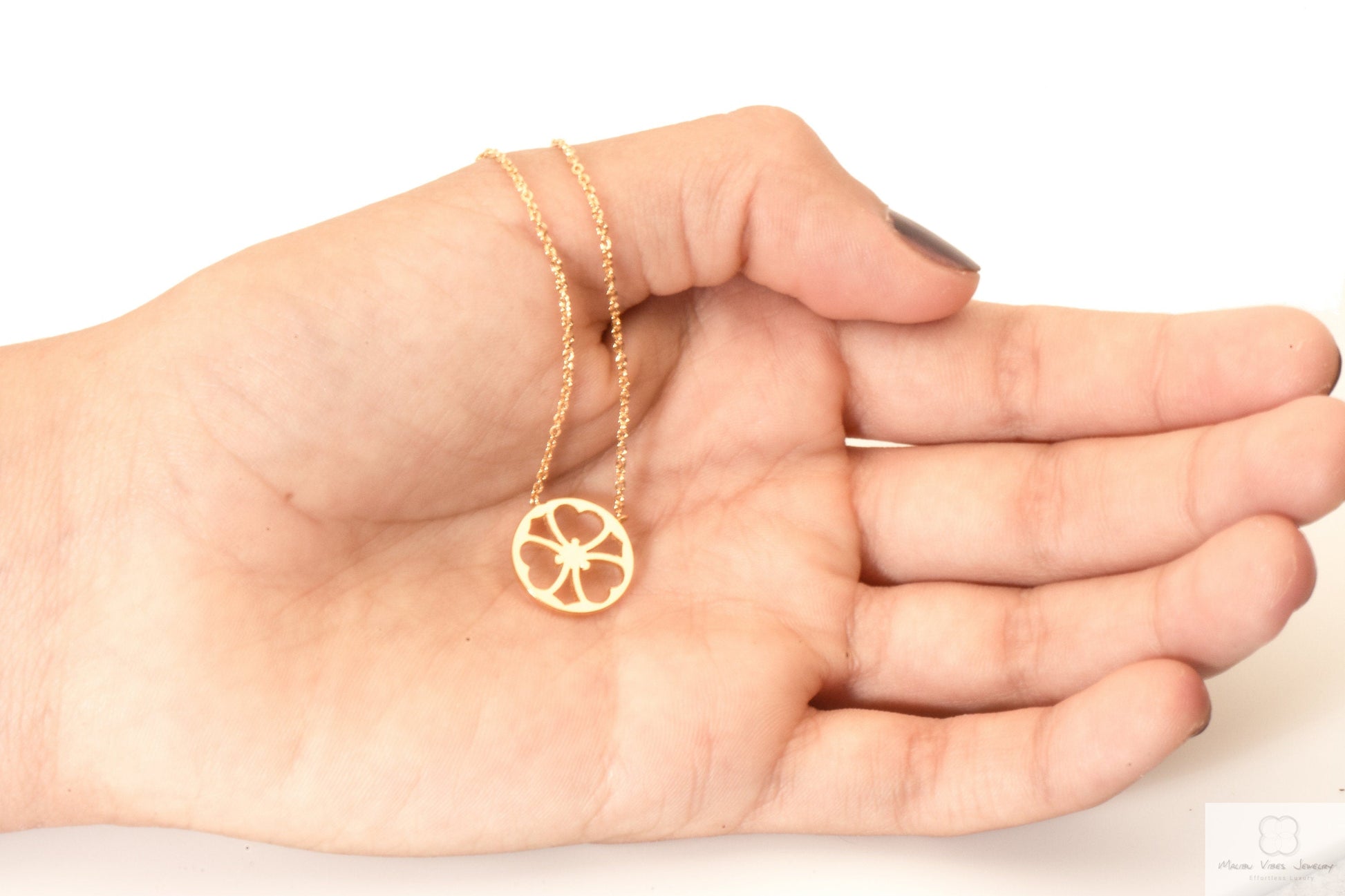 14k Gold Geometric Circle Necklace