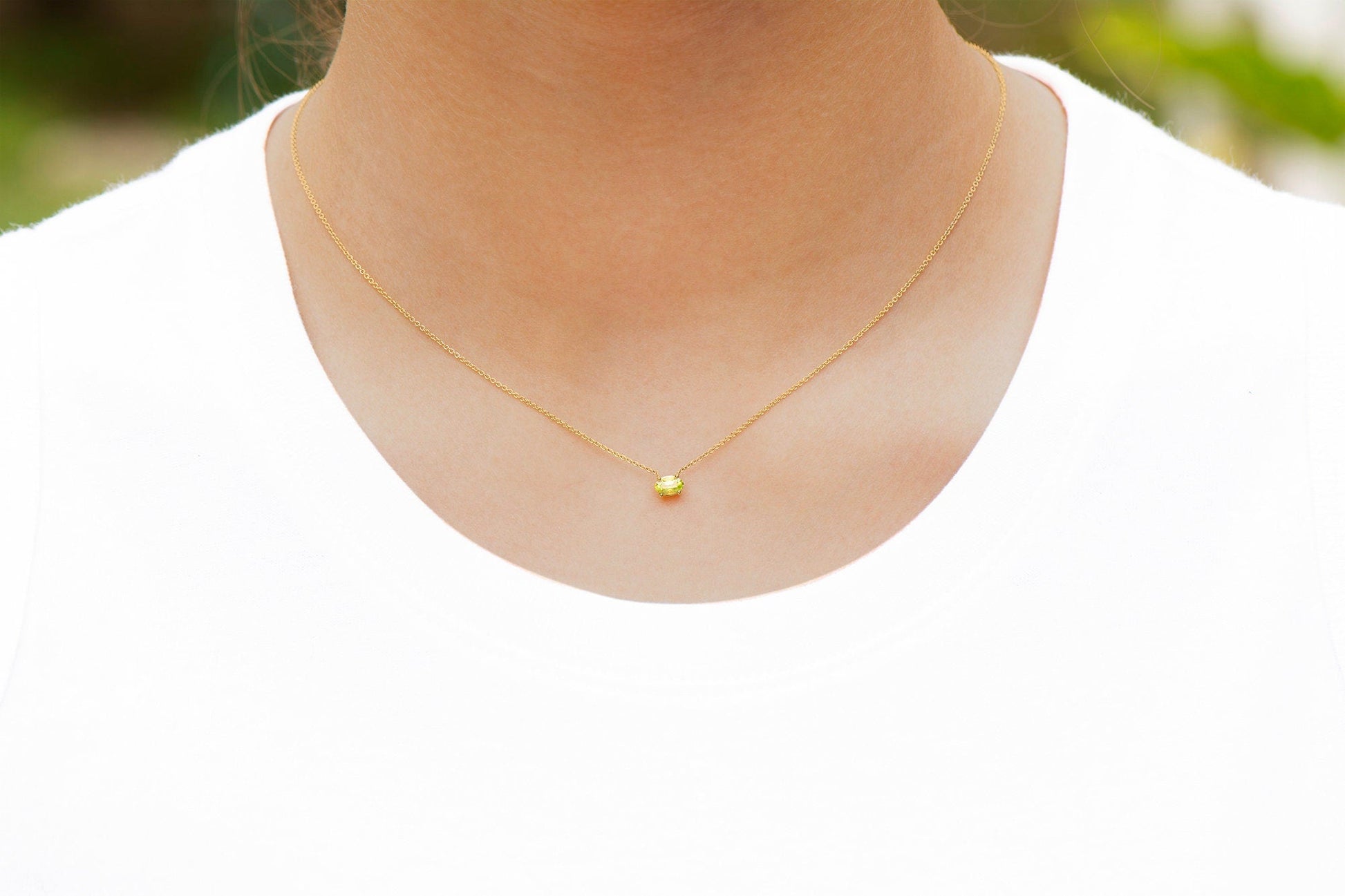 14k Gold Green Oval Peridot Necklace