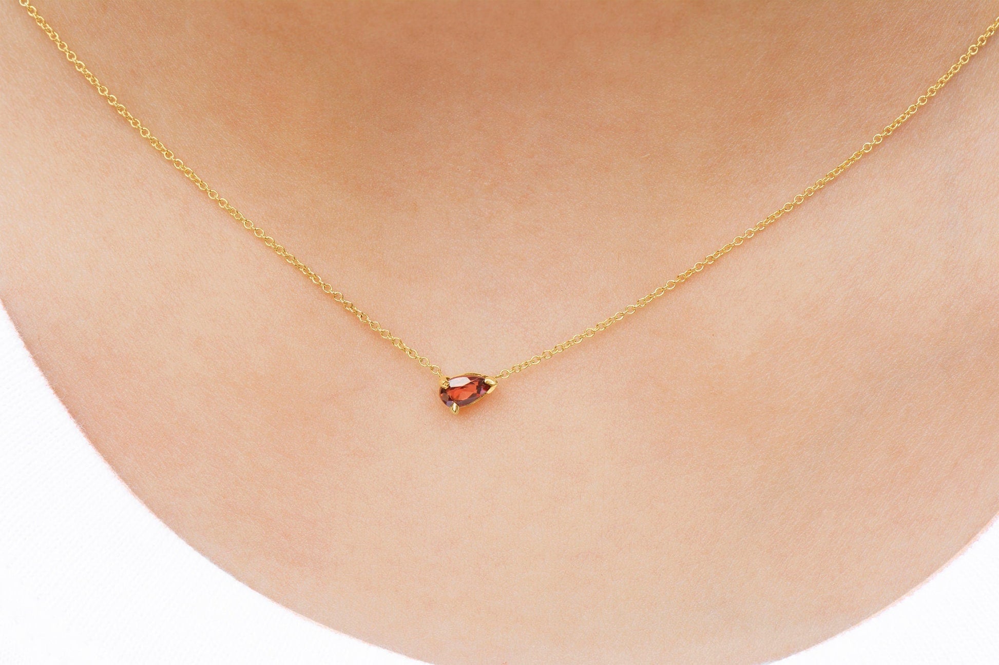 14k Gold Pear Shape Garnet Necklace