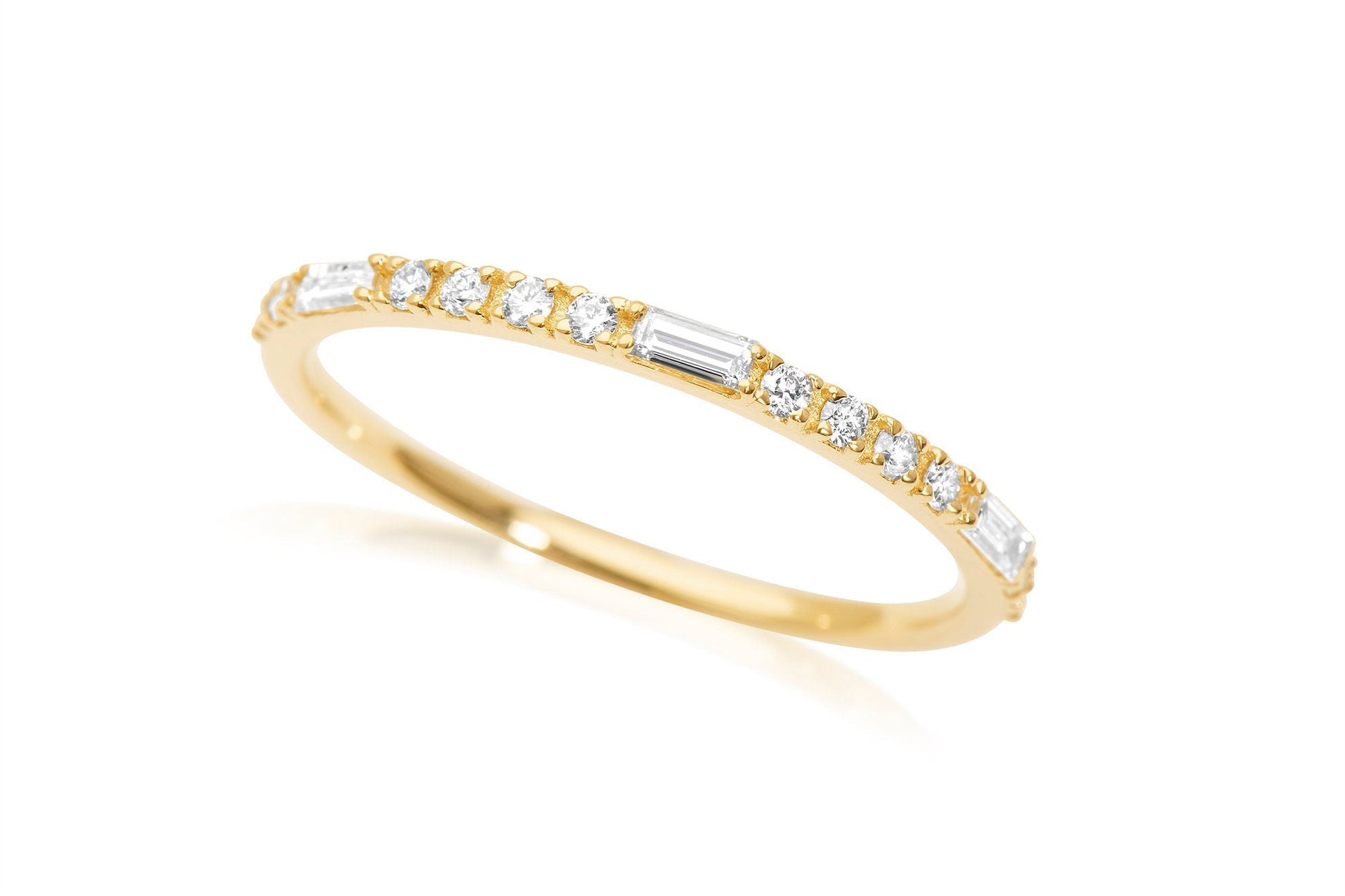 14k Round and Baguette Diamond Ring