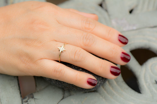 14k Thin Gold Diamond Star Ring